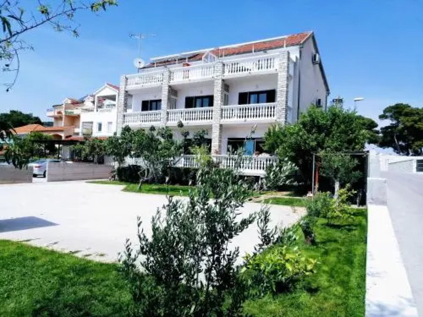 Apartments Tiho&marija