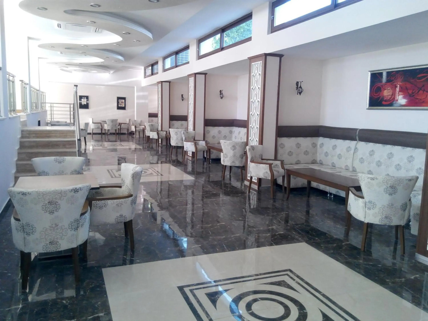 Malahit Exclusive City Hotel