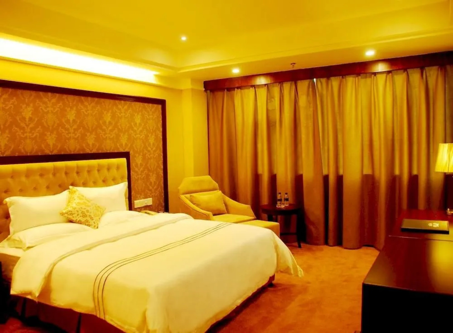 Mingcheng Fangzhou Hotel