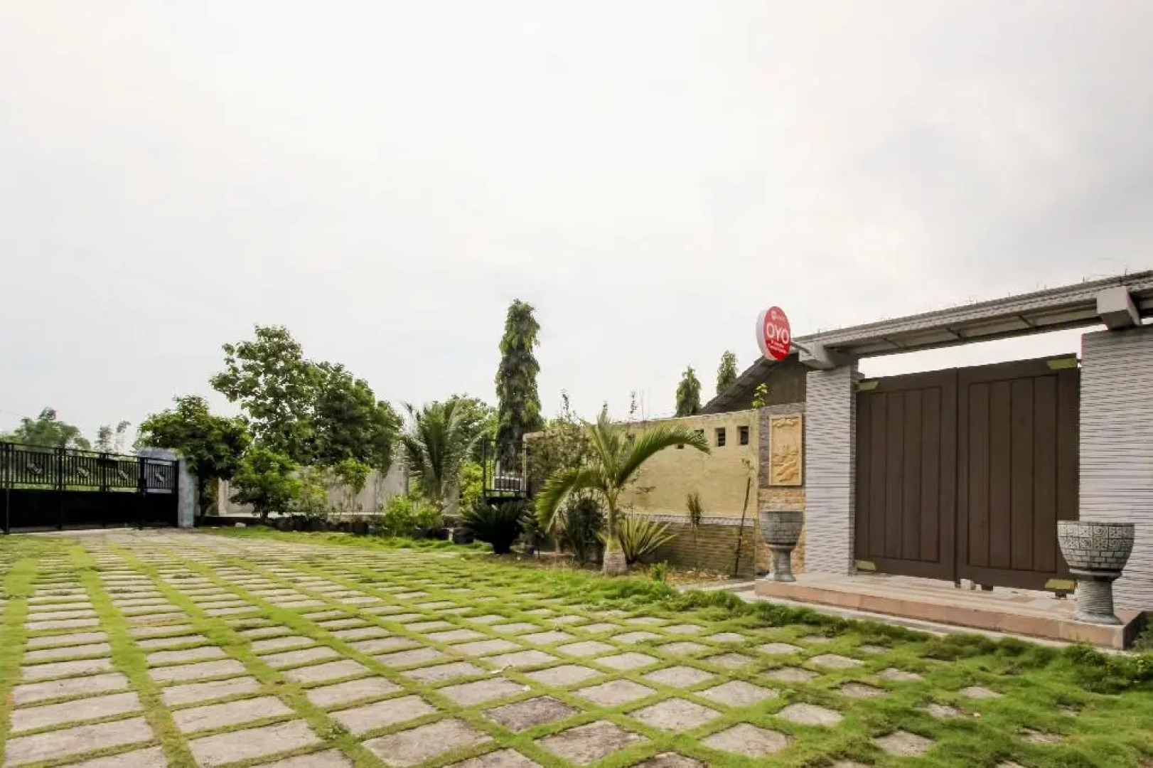 OYO 3500 D'chandra Family Syariah