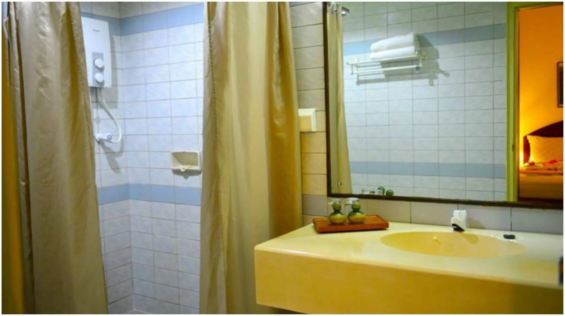 Курорт Biyadhoo Island