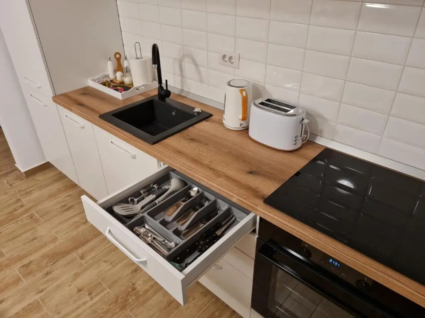 Apartament deosebit cu parcare securizata,lift.