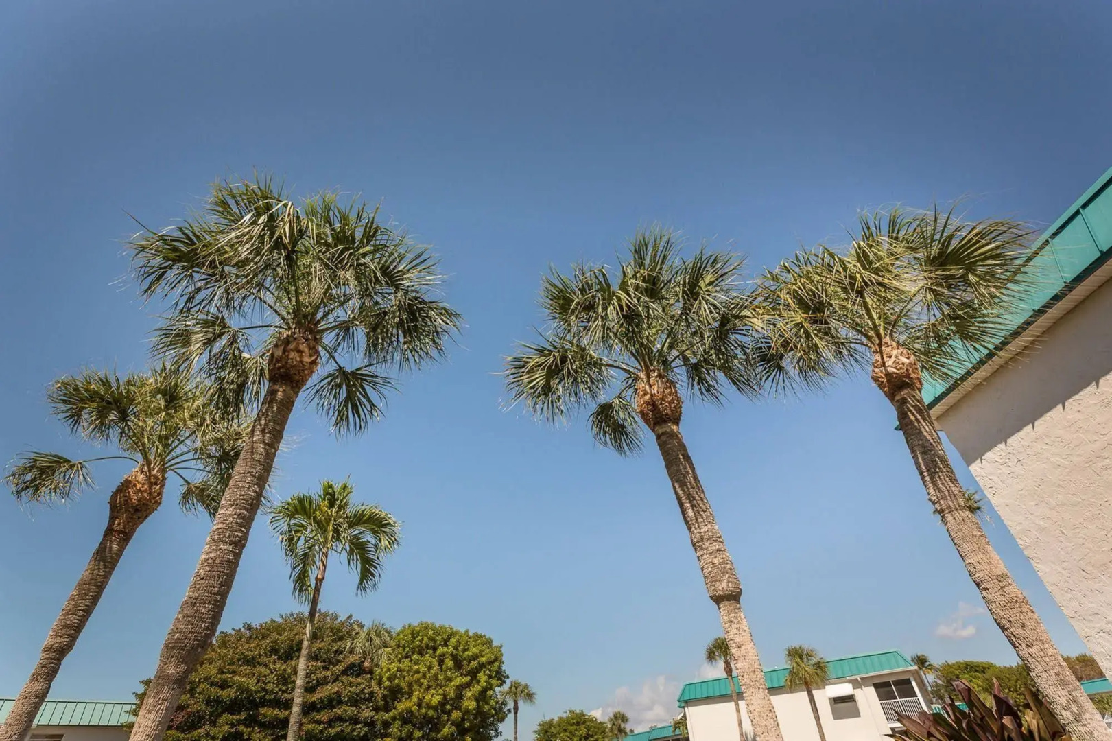 Sanibel Arms West Condominiums