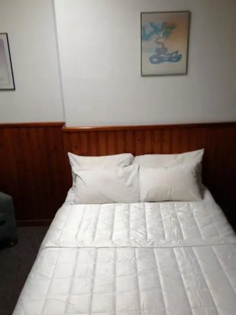 Le Jazz St. Denis Hotel