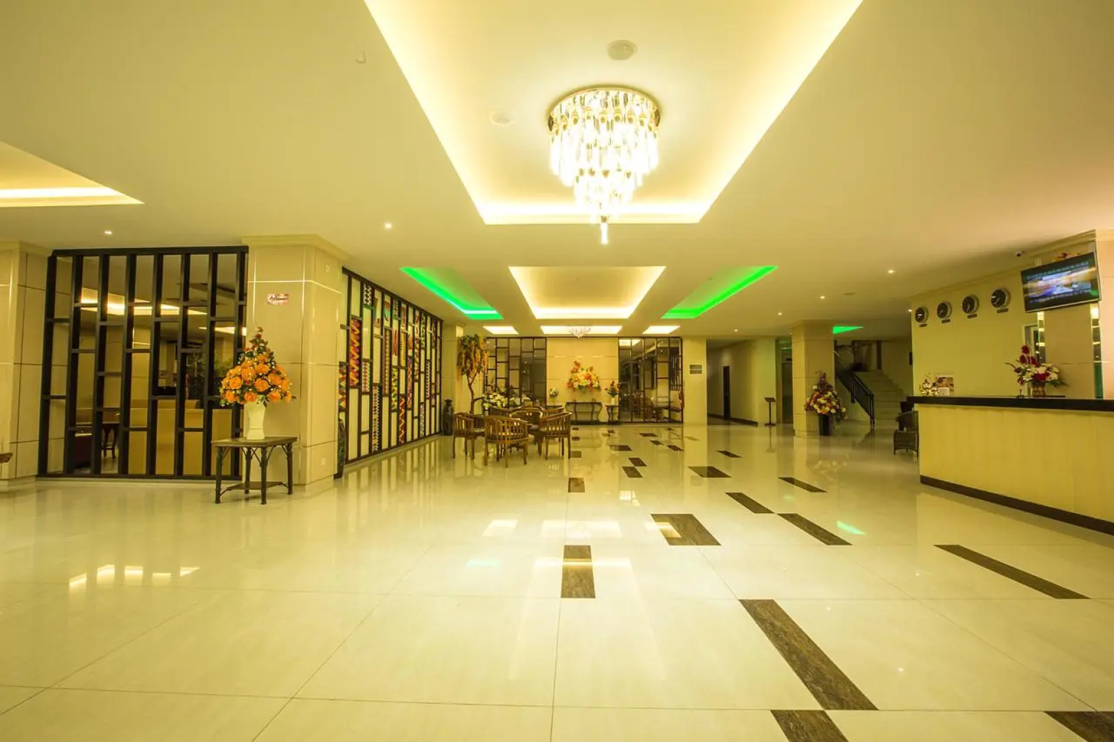 Puri Indah Hotel