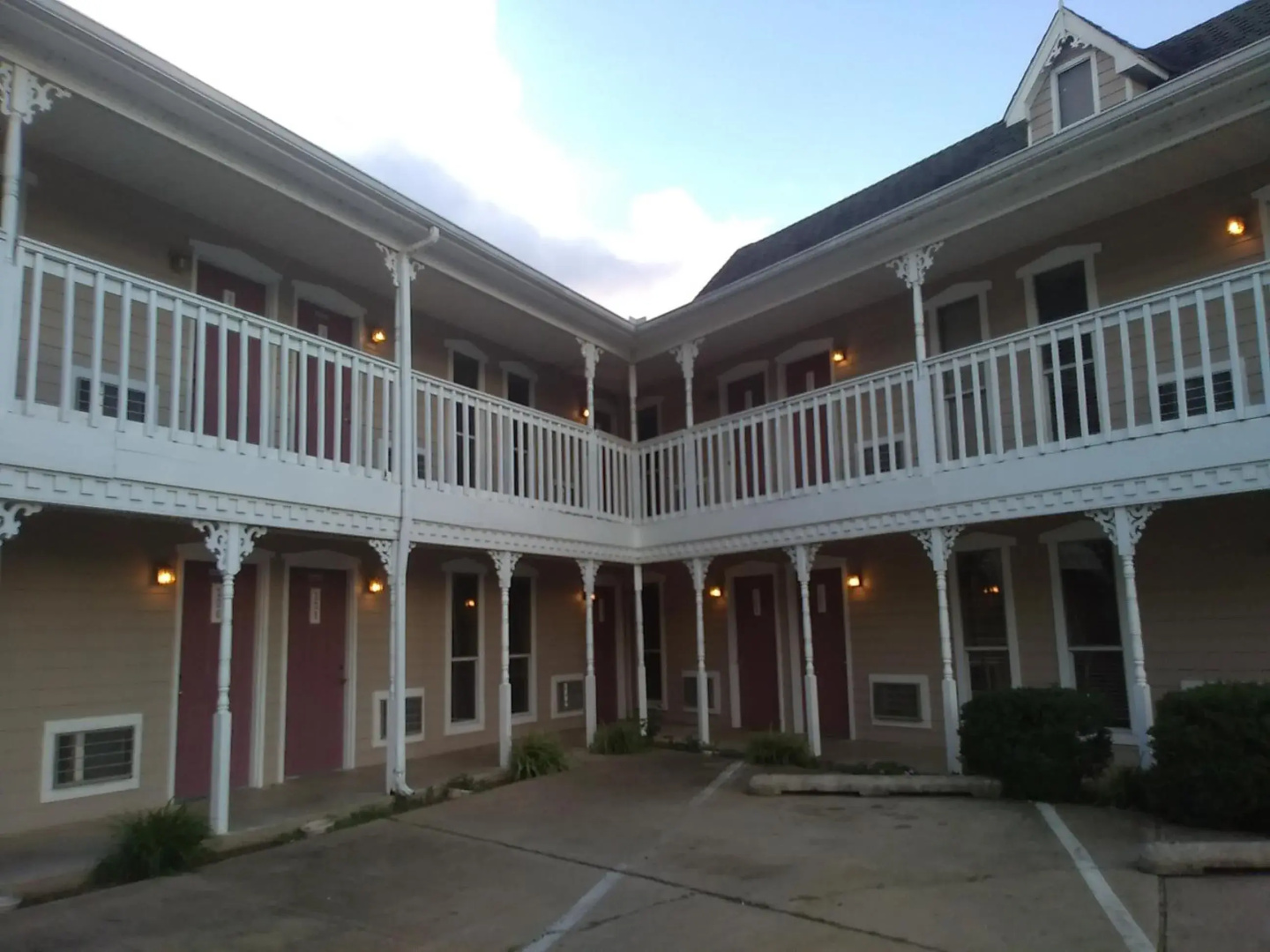 Victorian Inn
