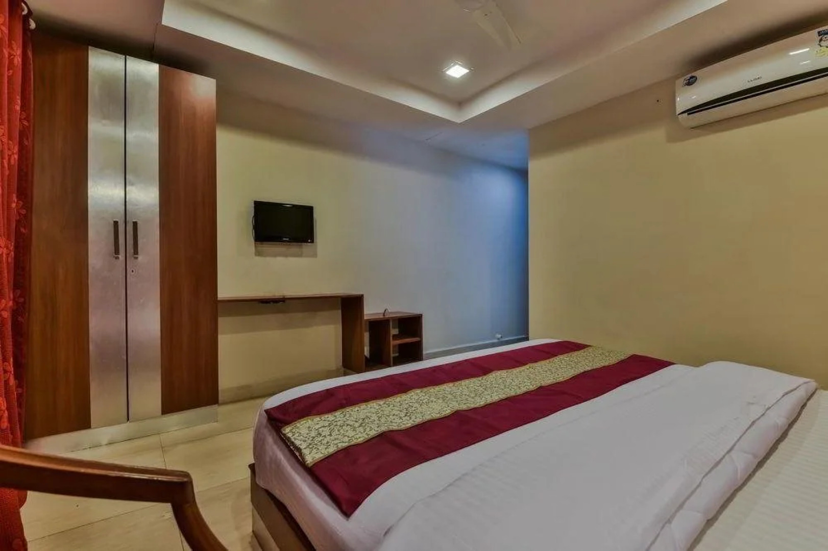 Murud Beach Home Deluxe Building