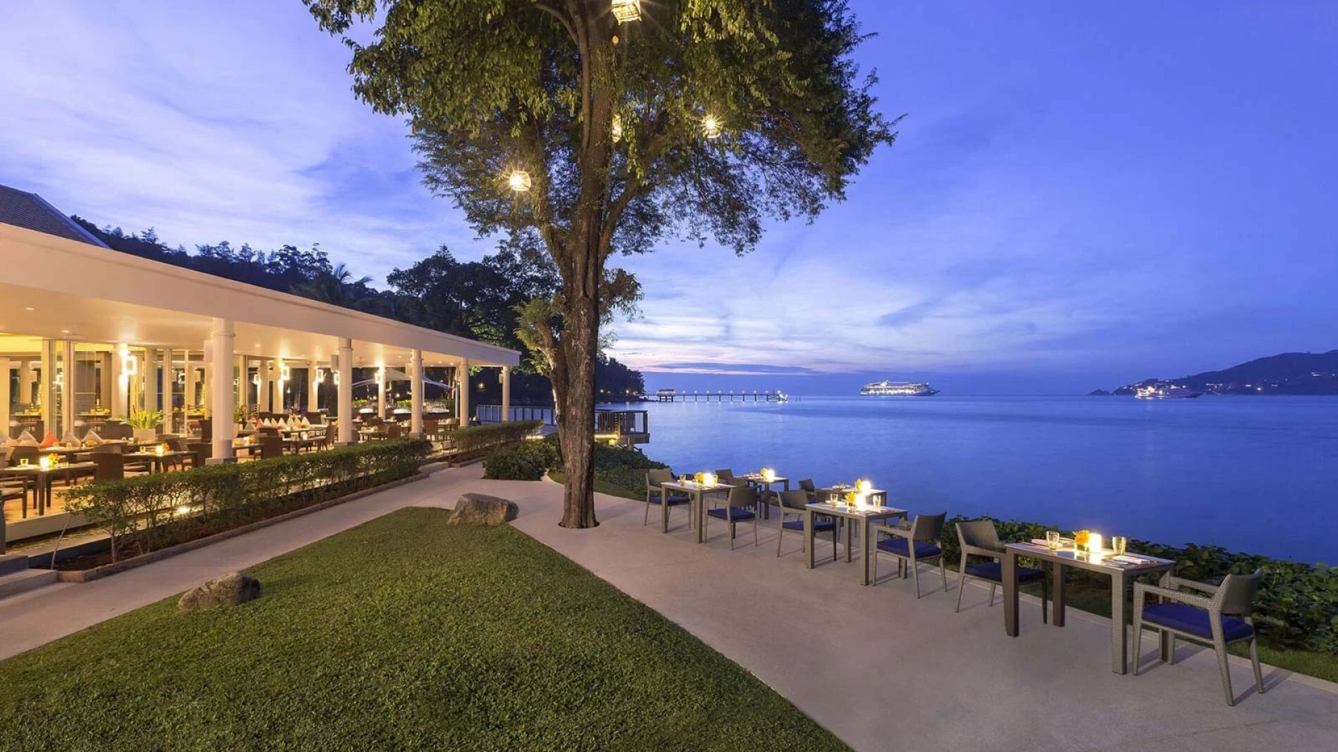 Курортный отель Amari Phuket