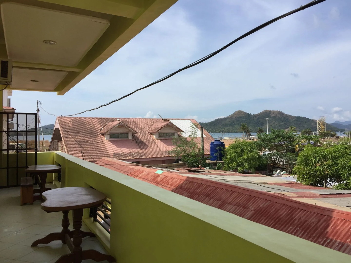 Luis Bay Travellers Lodge Coron