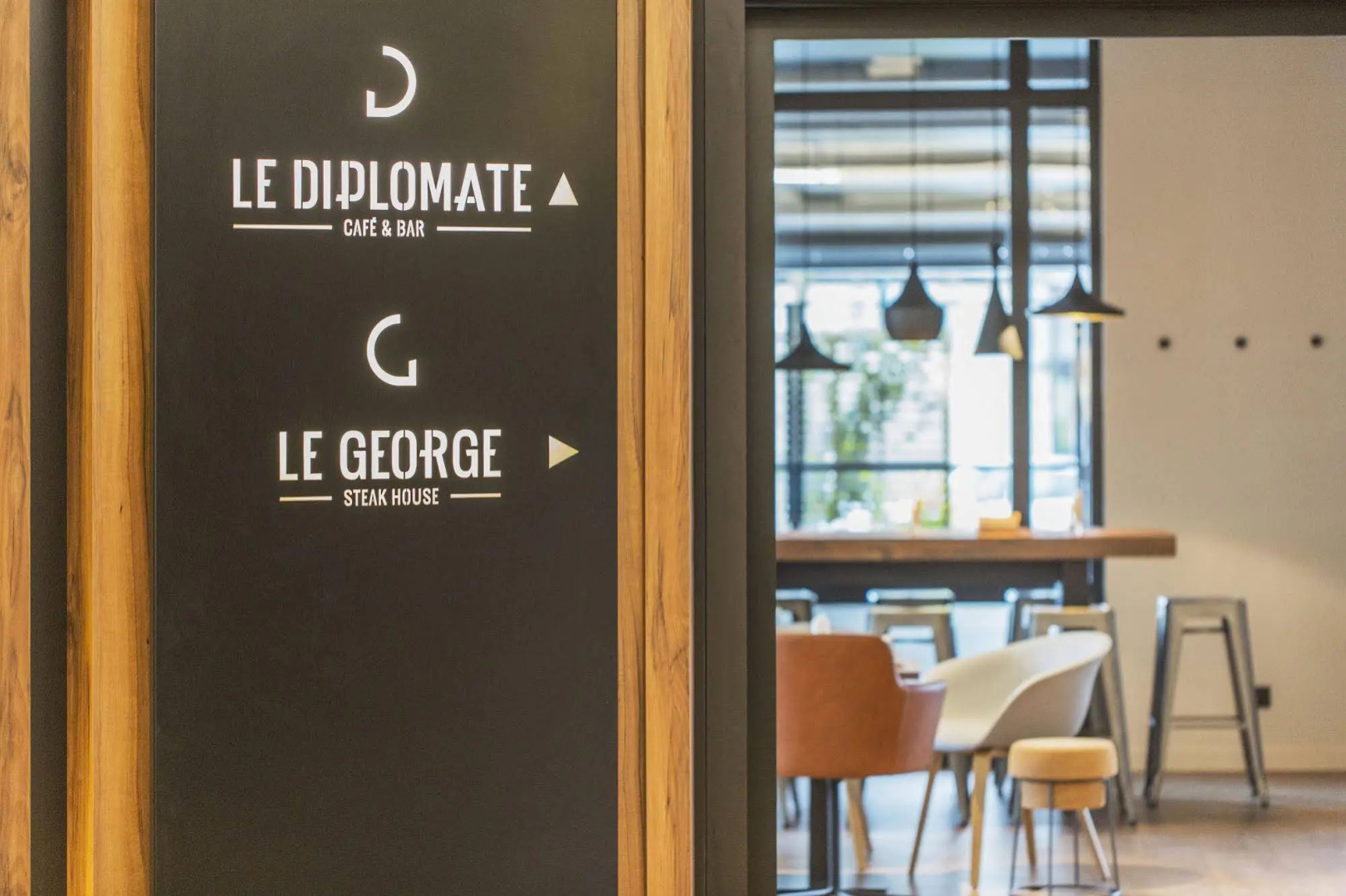 Hôtel l'Elysée Val d'Europe