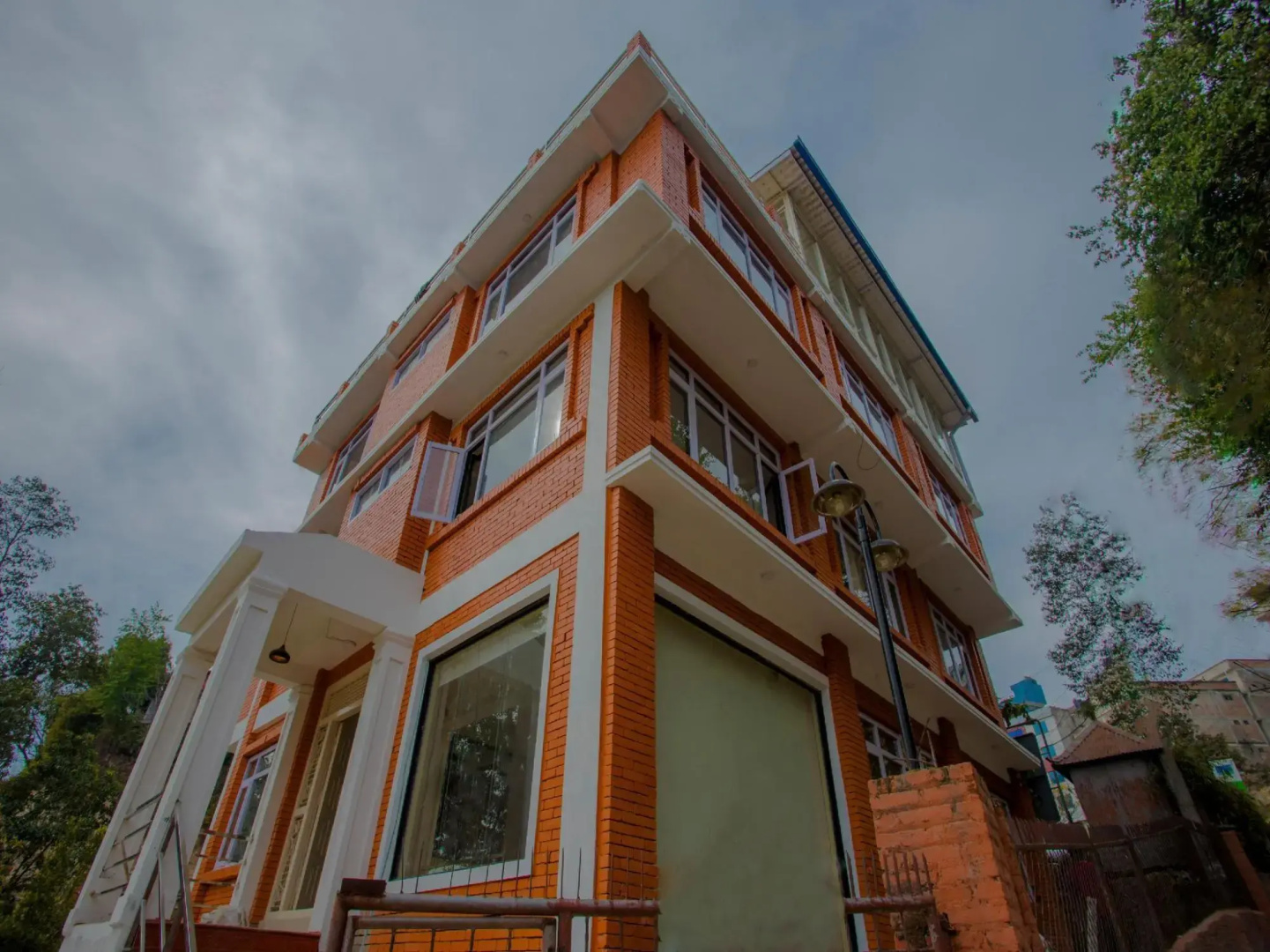 OYO 295 Asha Lodges