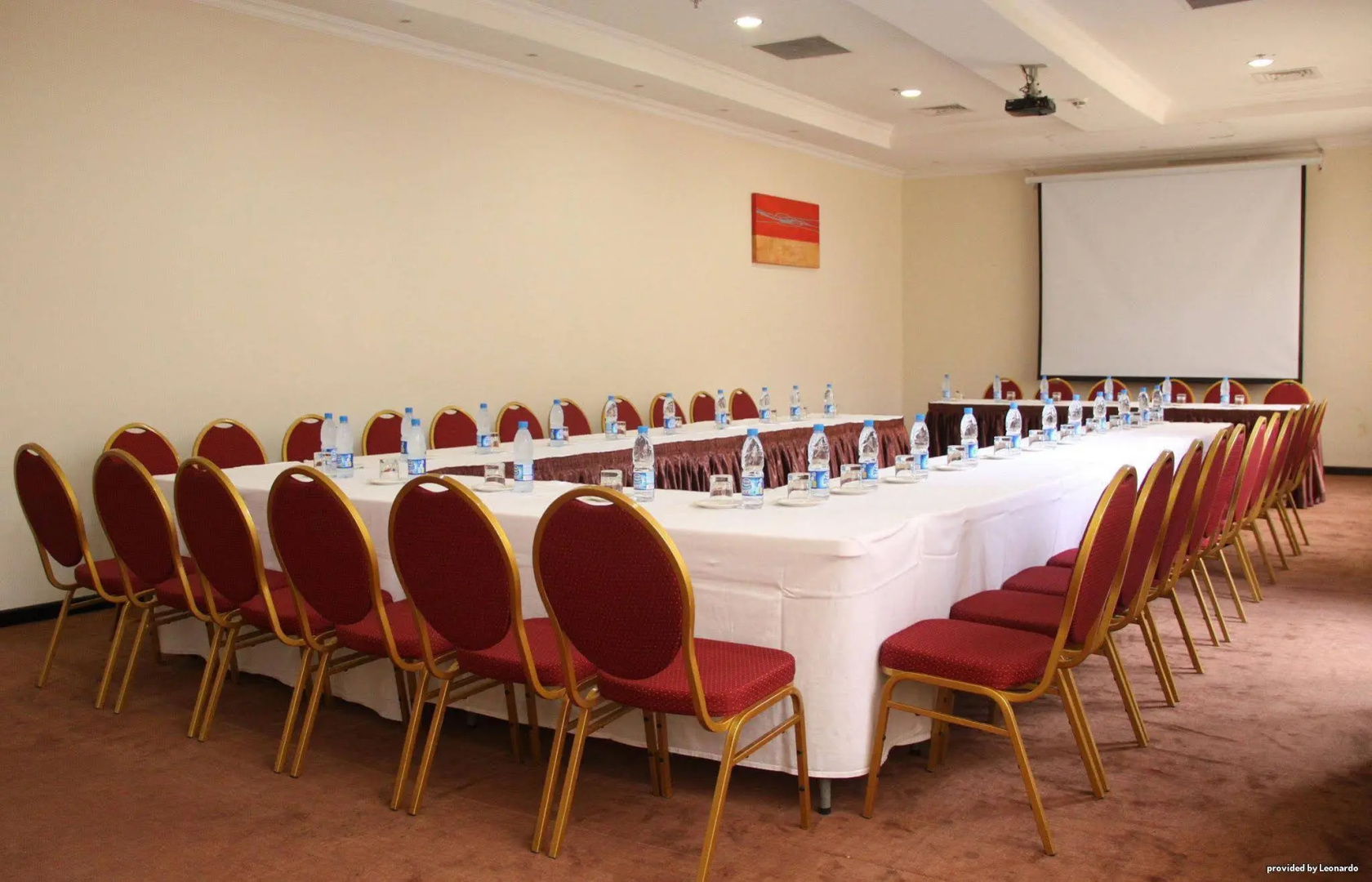 Plus Lagos Ikeja Hotel
