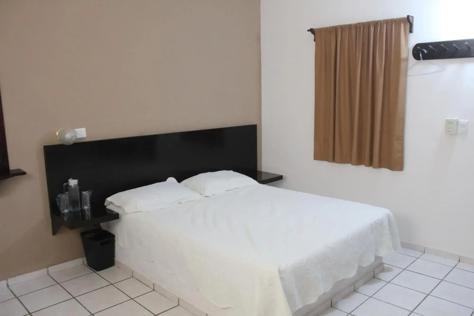 Hotel Moreno