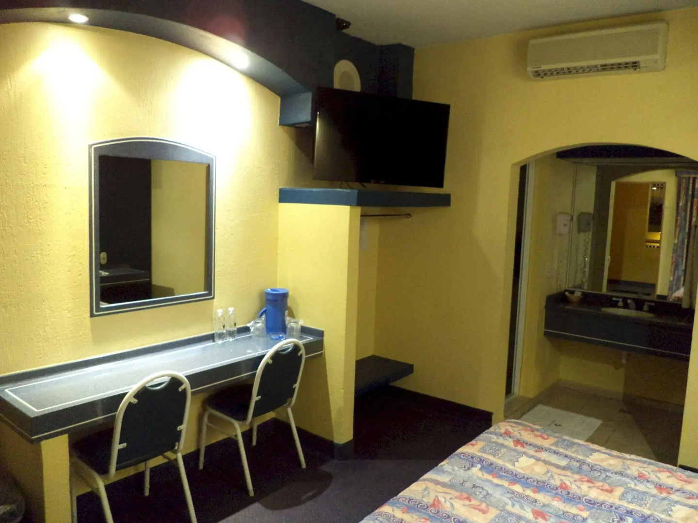Hotel Pacific