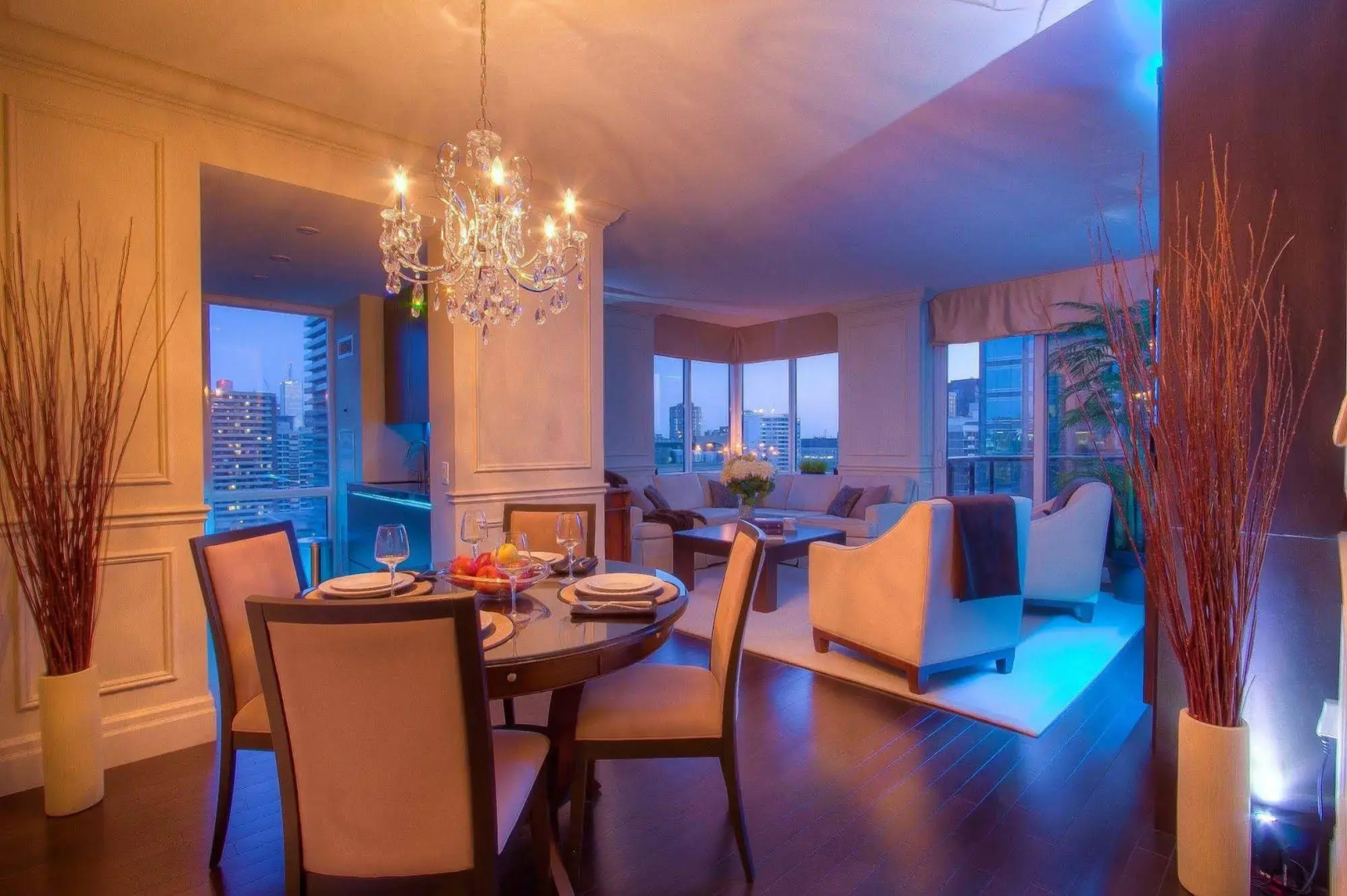 Sky Suites Yorkville