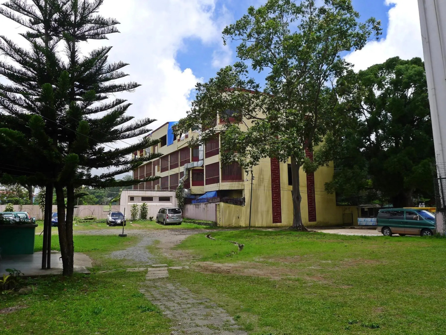 Baguio Burnham Suites