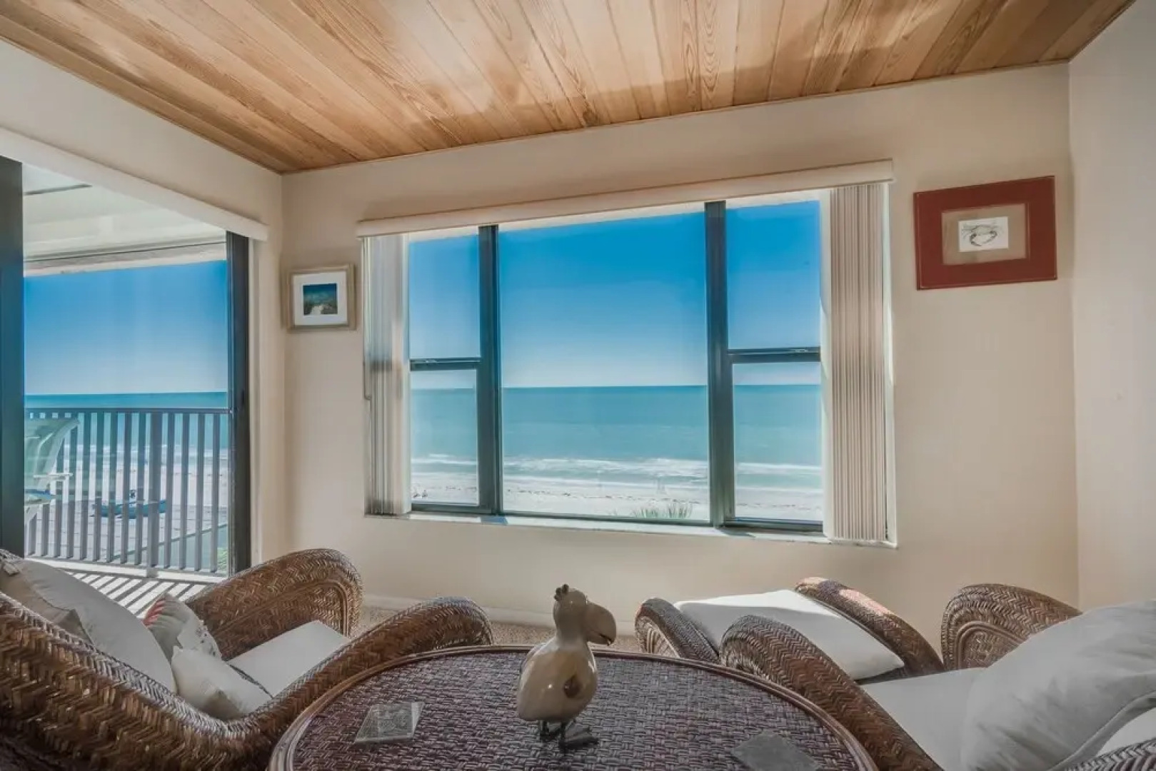 Shorehouse 401 by Vtrips