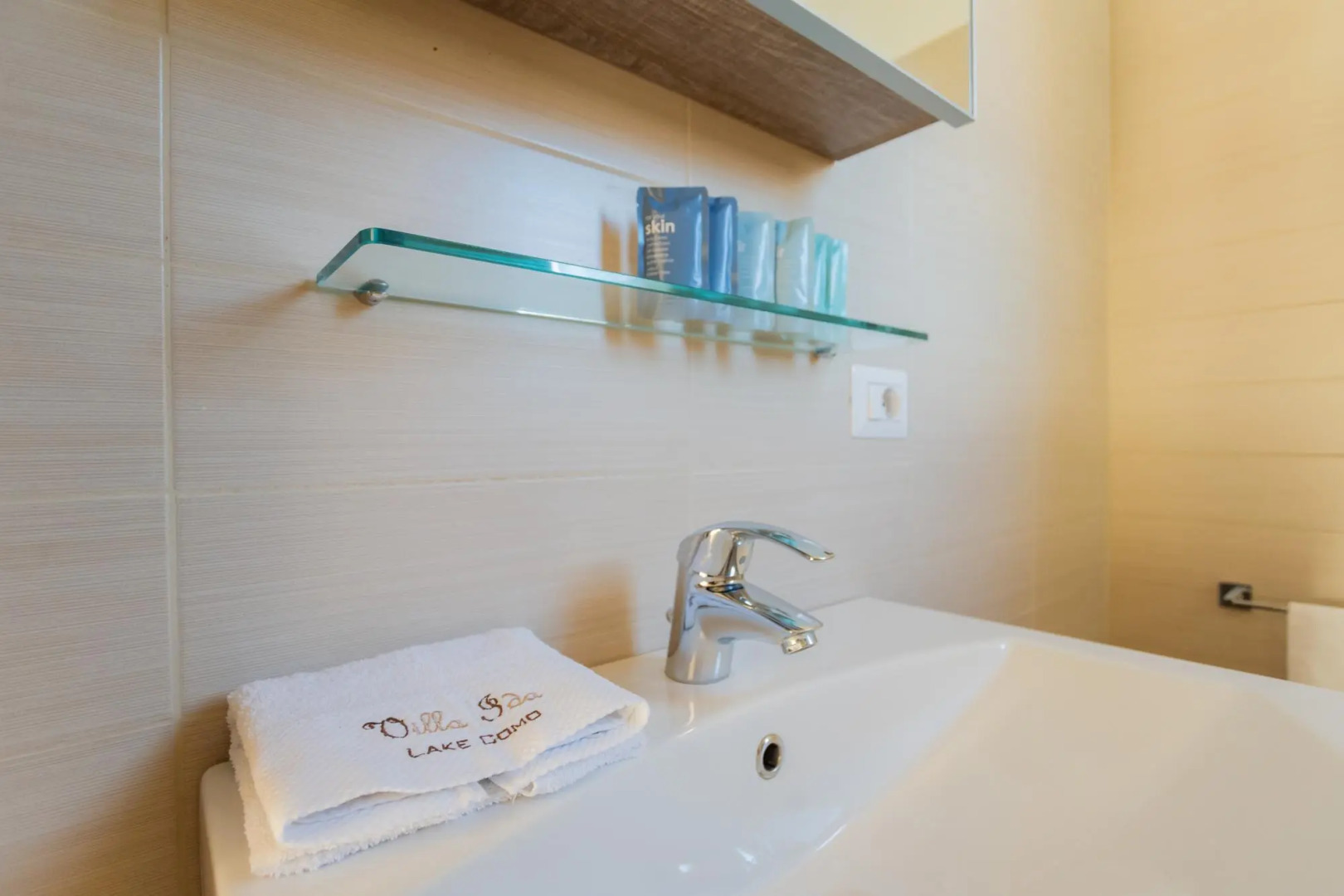 Villa Ida in Lenno with 3 bedrooms and 2.5 bathrooms