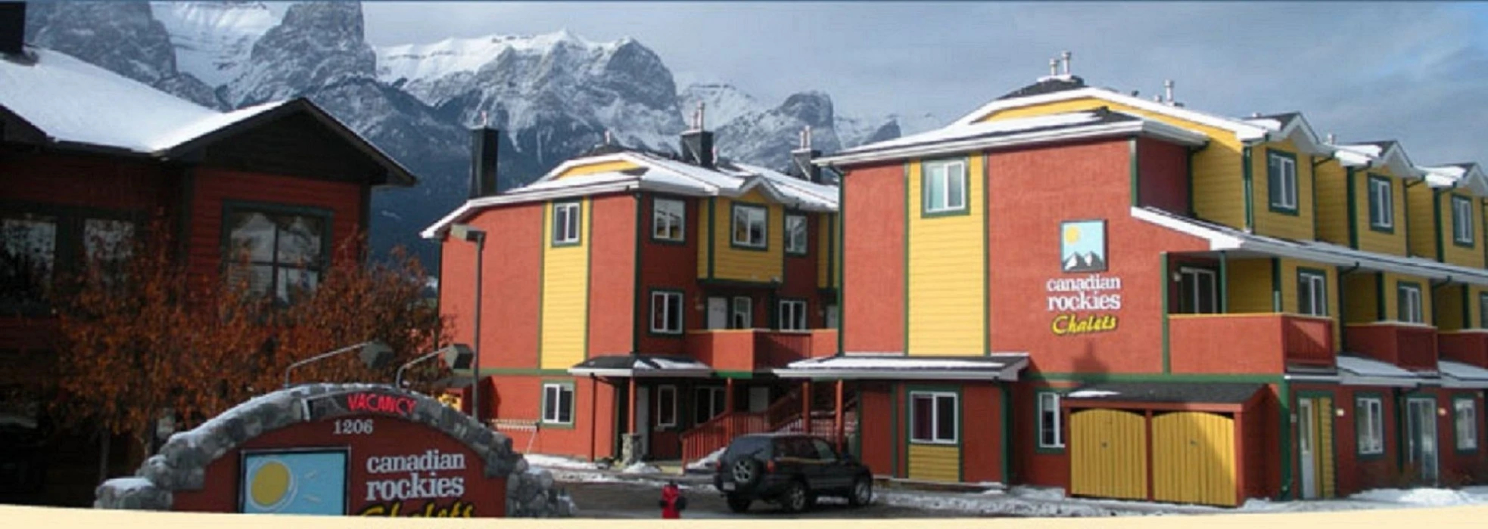 Canadian Rockies Chalets