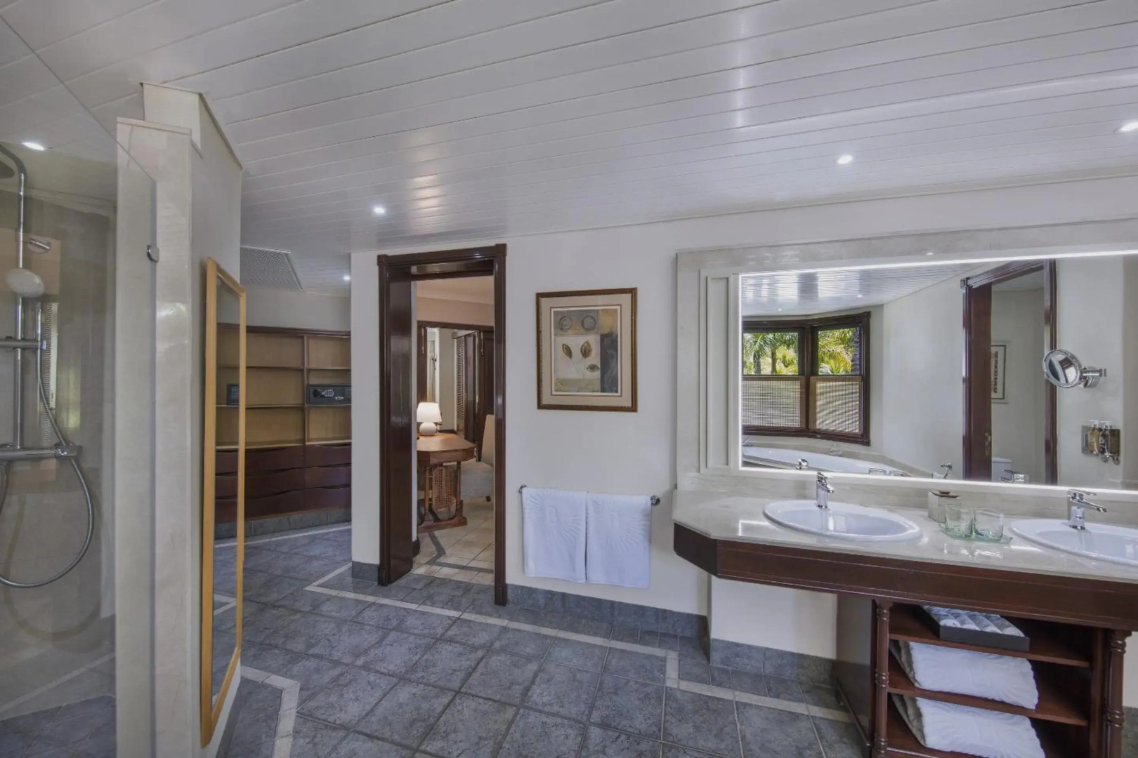 Dinarobin Beachcomber Golf Resort & Spa