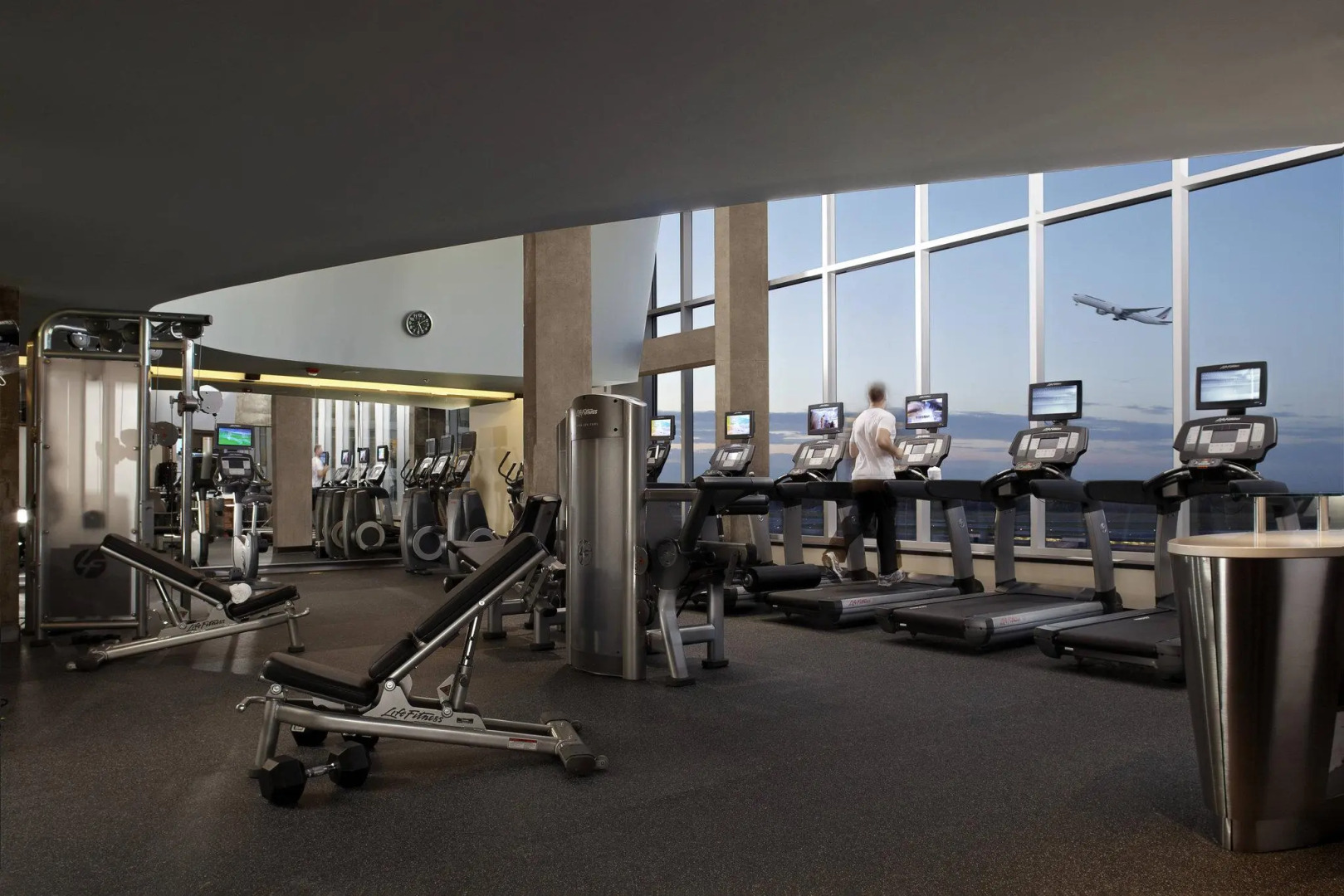 Montreal Airport Marriott In-Terminal Hotel