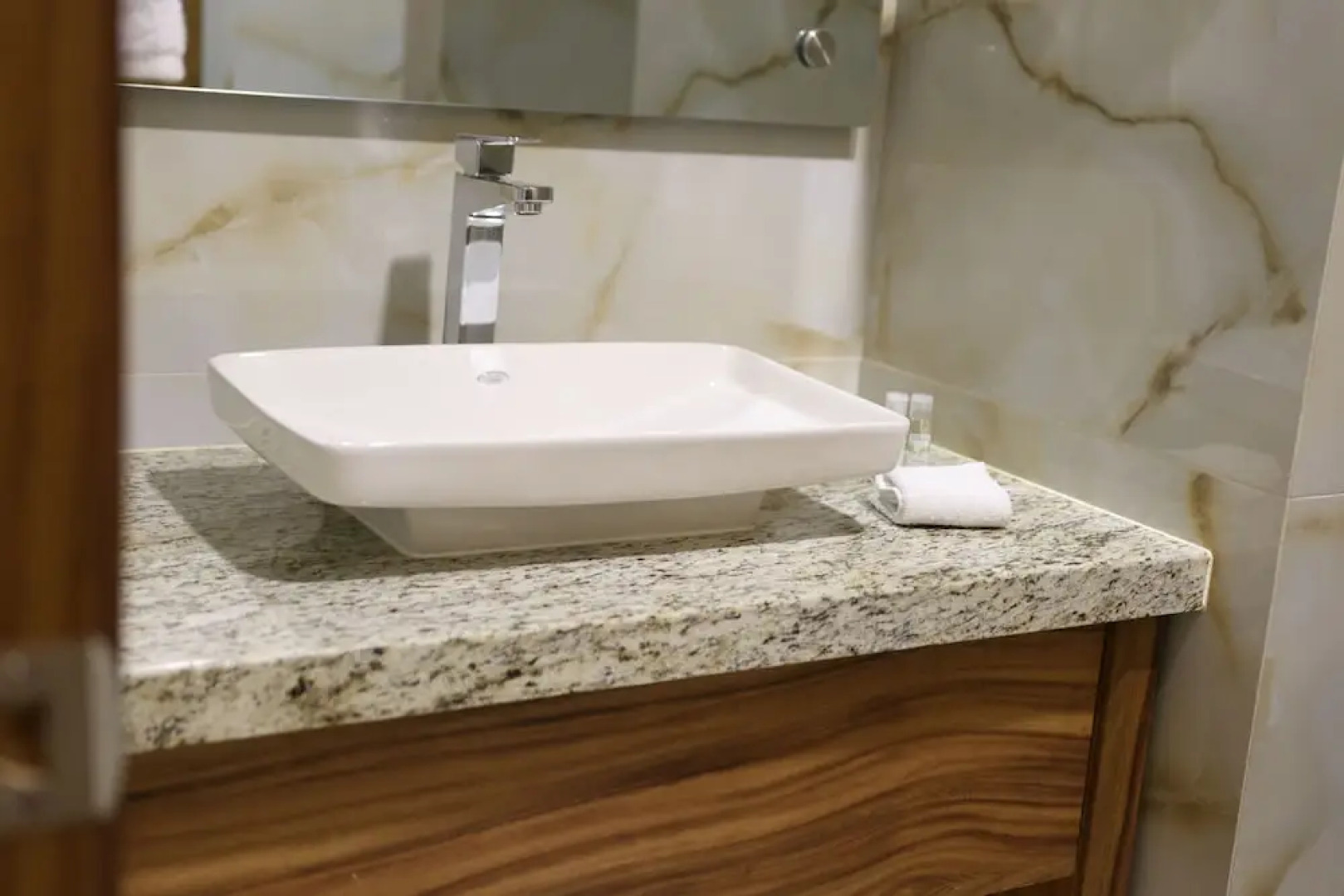 Hotel Cinco Diamantes