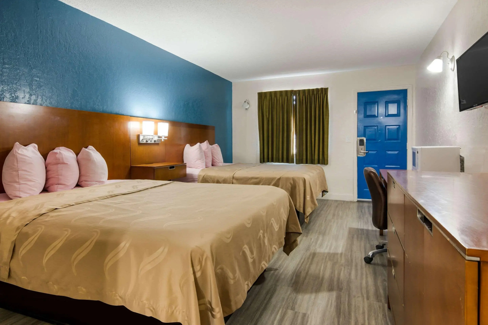 Broken Bow Inn and RV Park