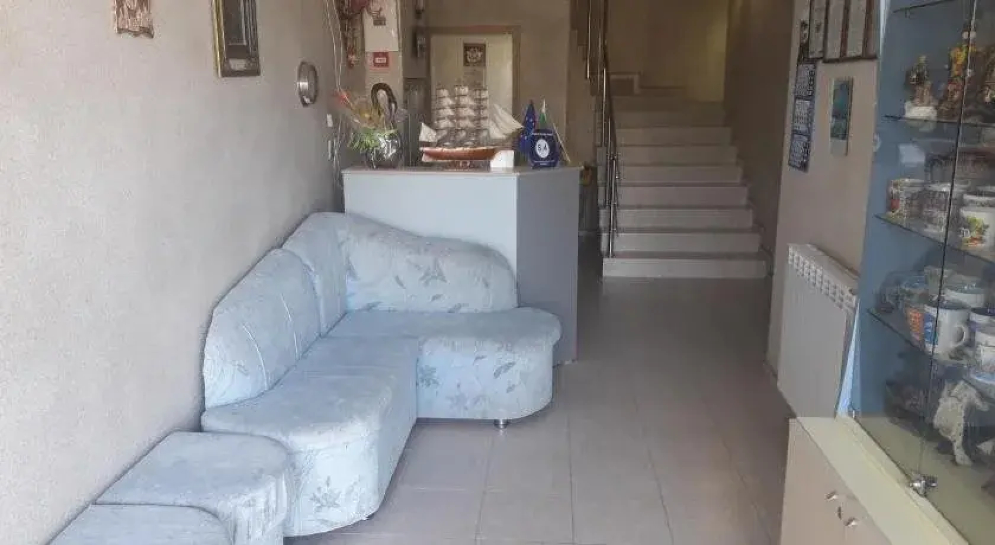 Dolphin Family Hotel