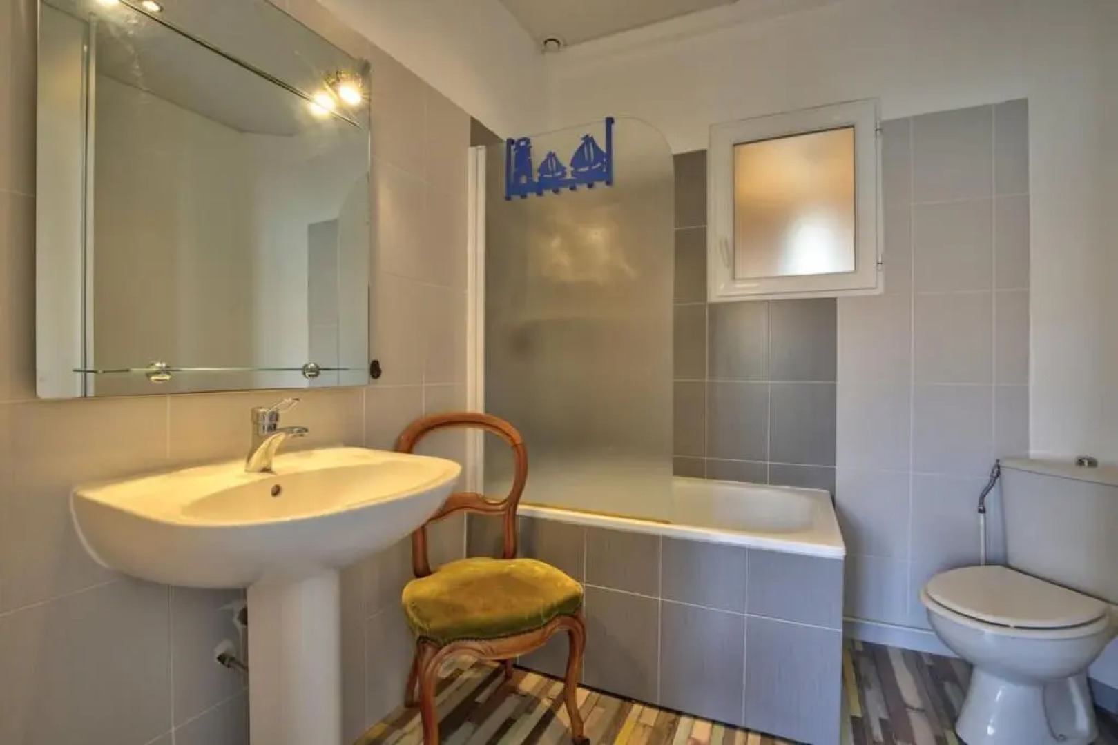 Maison du sentier du littoral et sa piscine naturelle