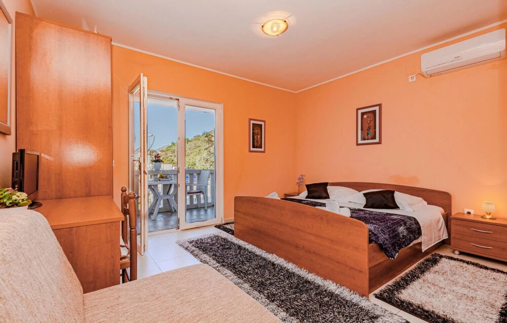 Stunning Home in Zrnovska Banja With Outdoor Swimming Pool, Wifi and 6 Bedrooms