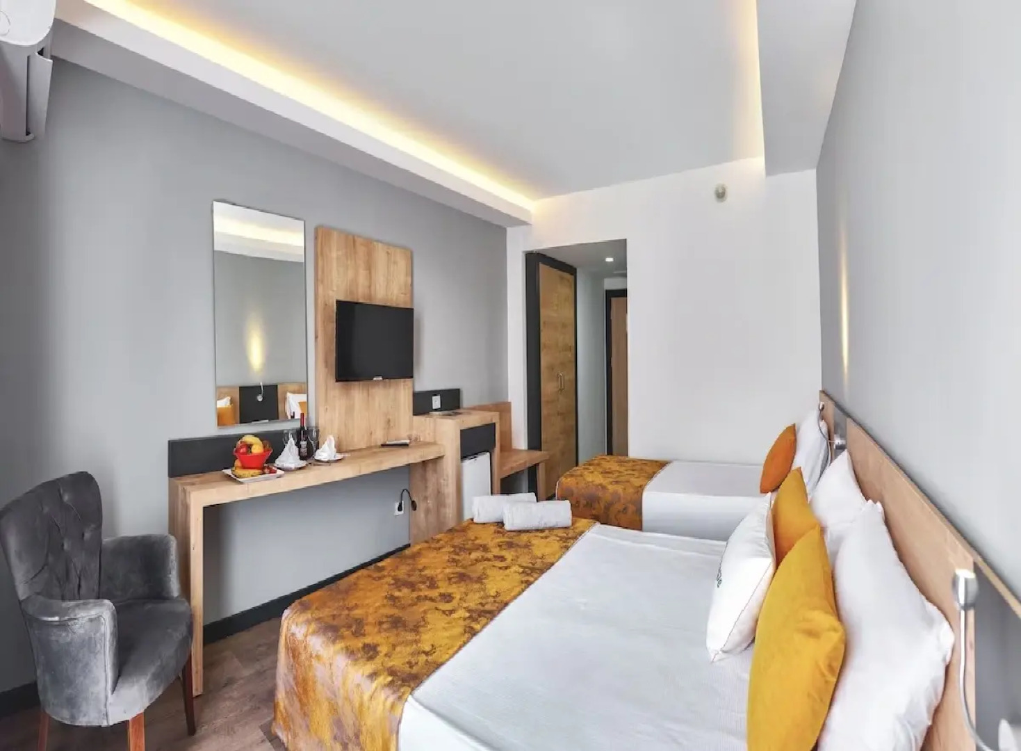 Clover Magic Park Side Otel