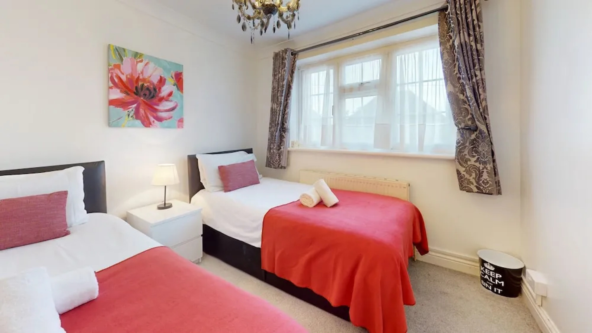 Charming 5-bed House in Grays