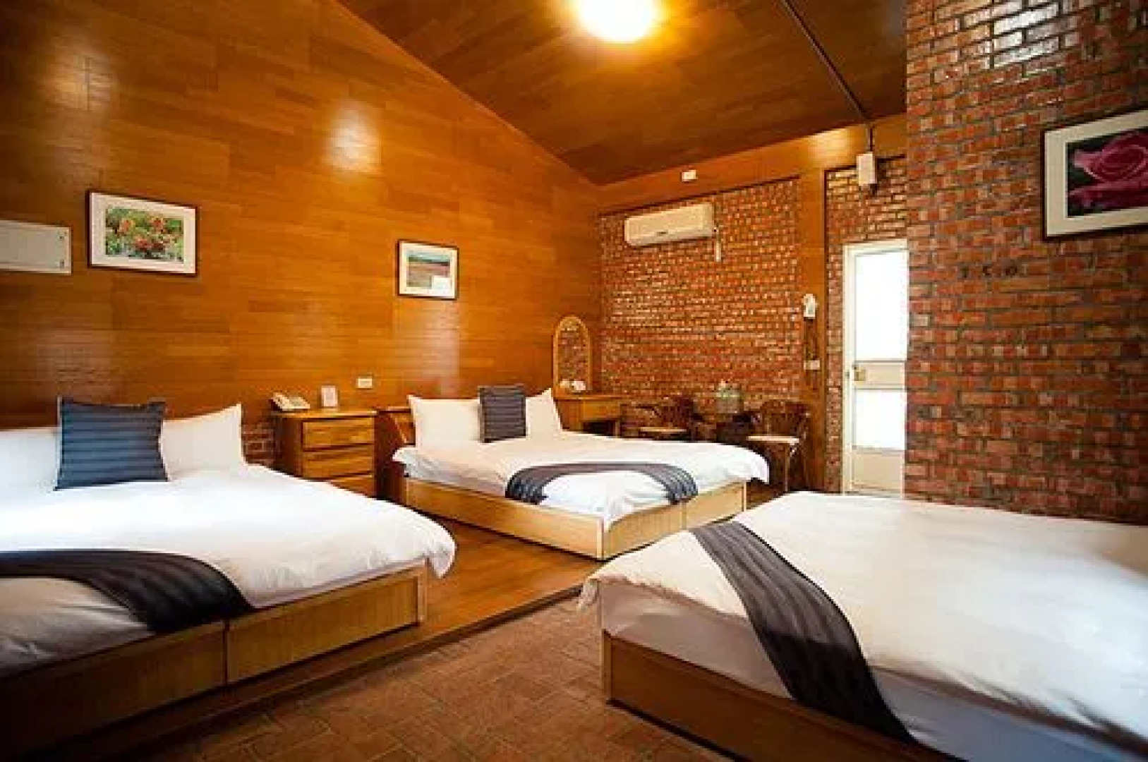 Jixiang Garden Hot Spring