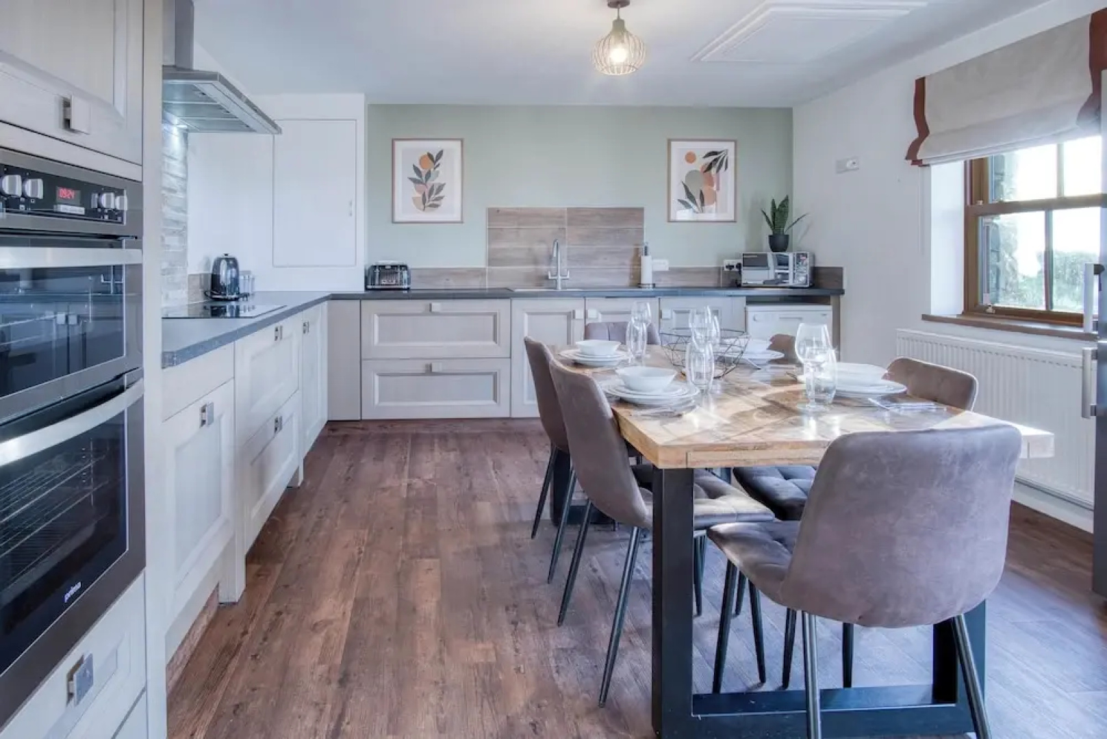 The Beacon - 3 Bed - Ludchurch