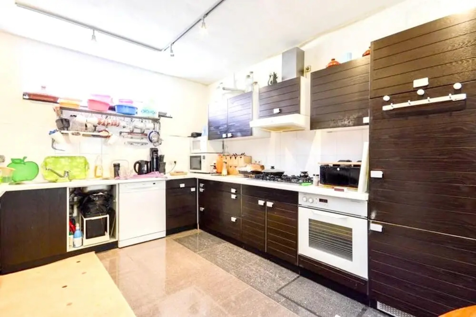 House With 5 Bedrooms in Tongeren, With Furnished Garden and Wifi