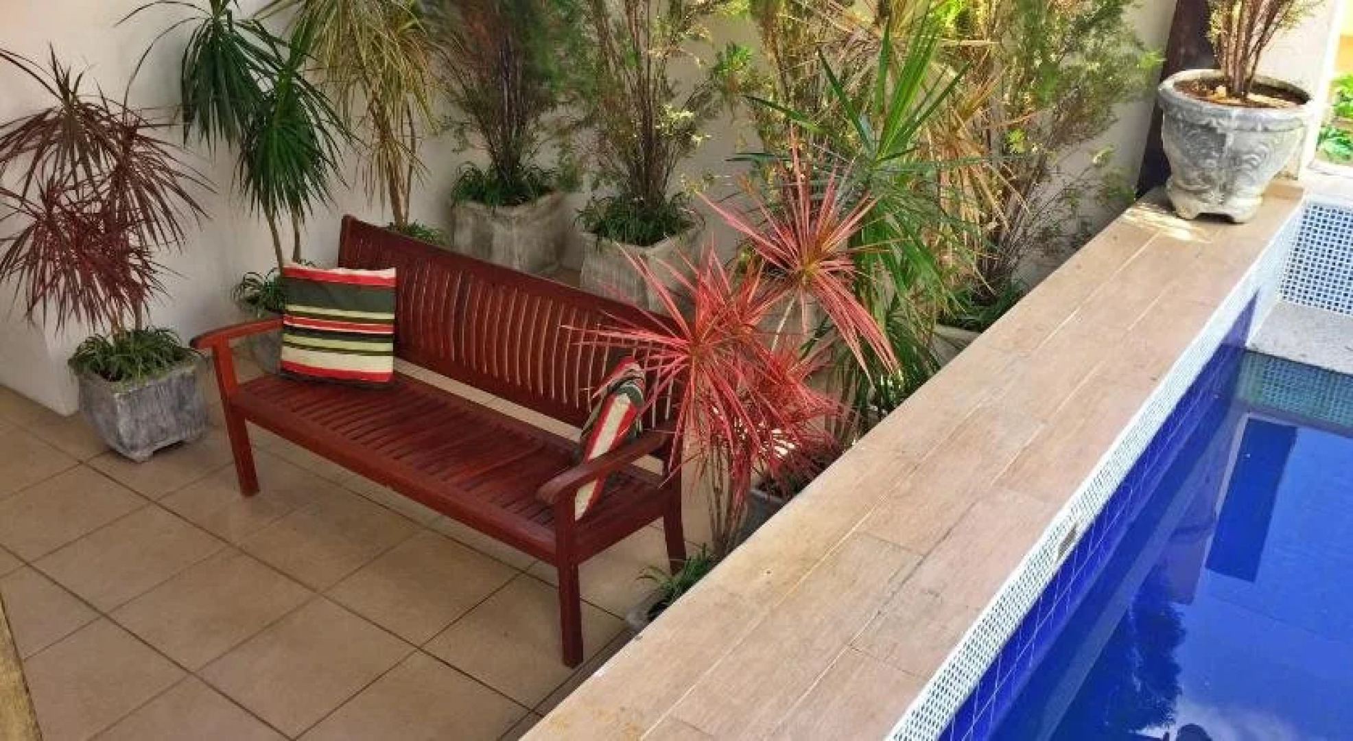 Vivaz Boutique Hotel