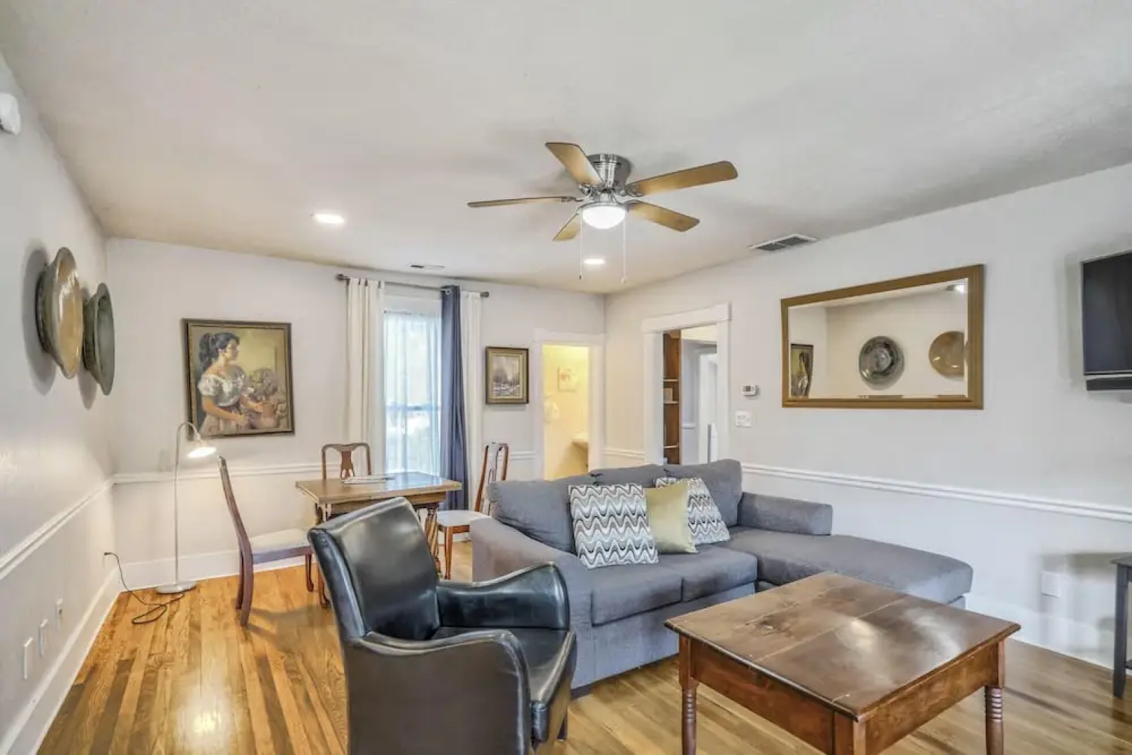 1BR Quiet Neighborhood & Nearby Parks