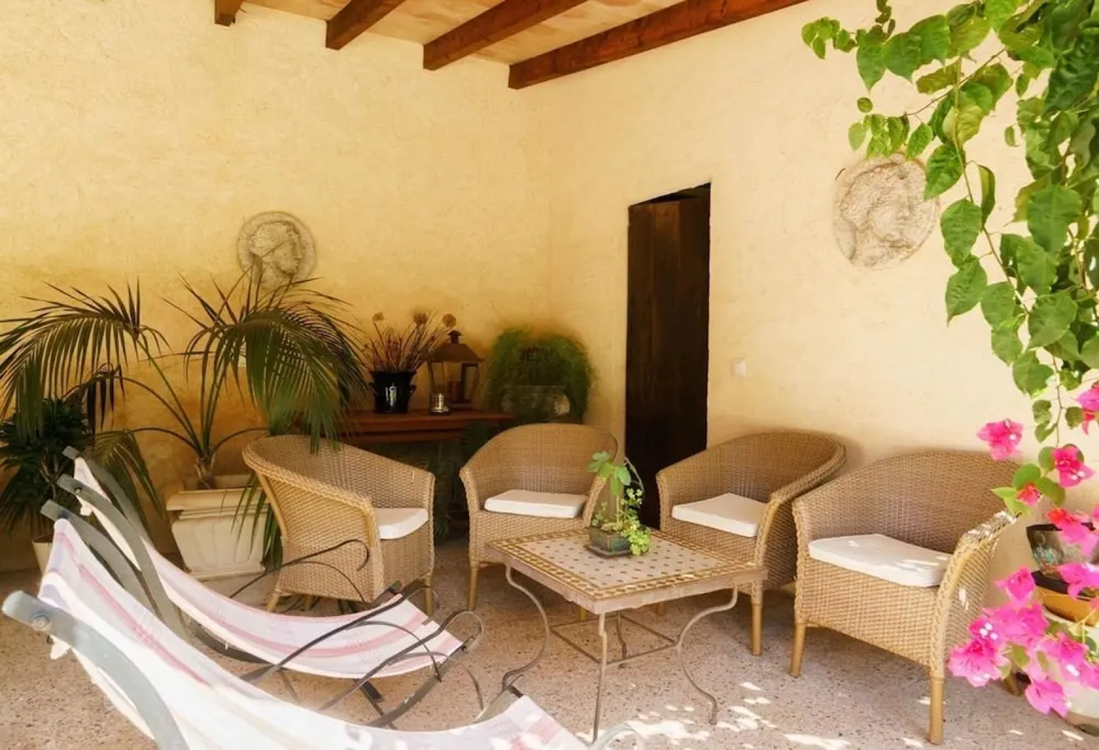 Villa - 3 Bedrooms with Pool and WiFi - 103128