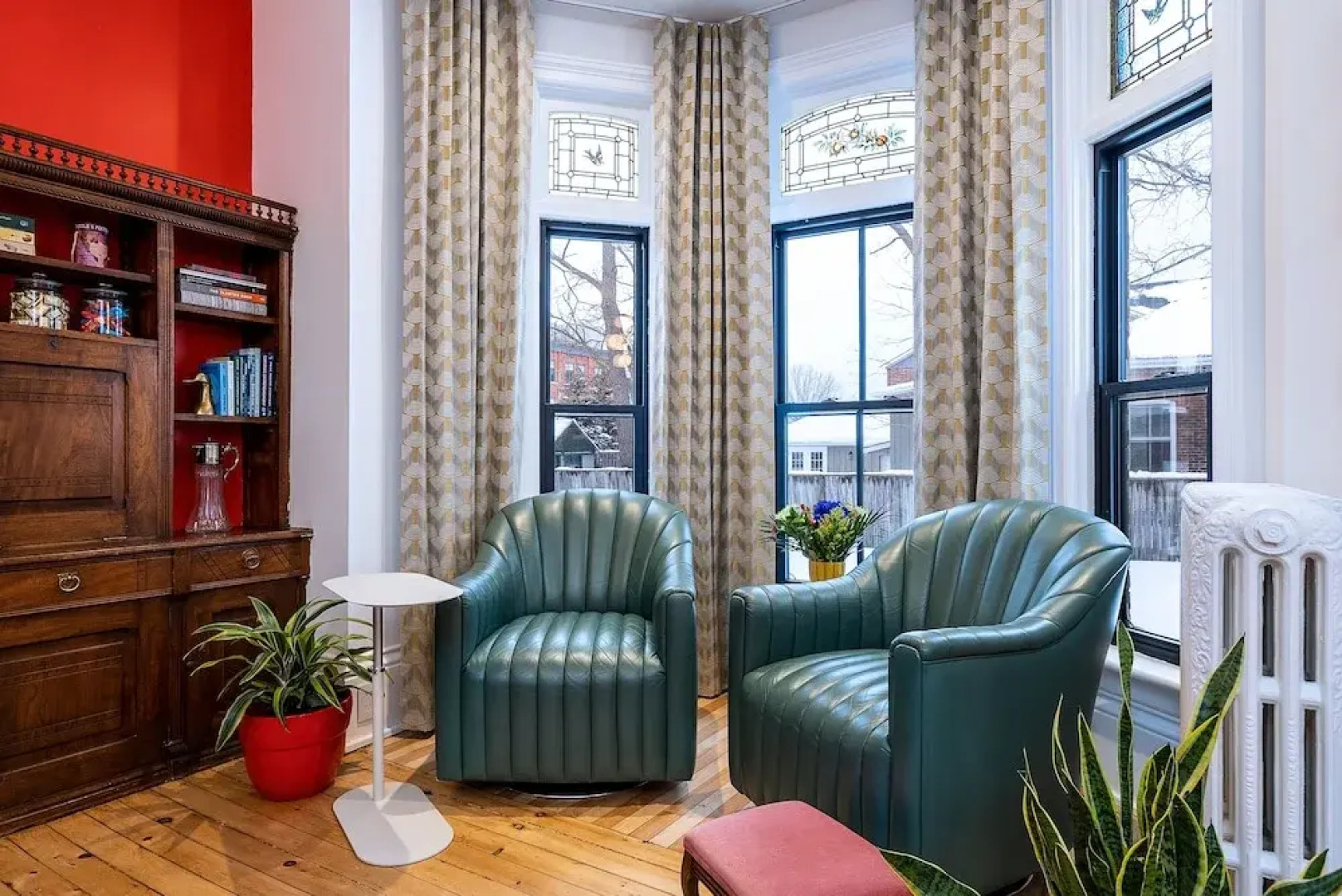 11 Rooms Boutique Hotel