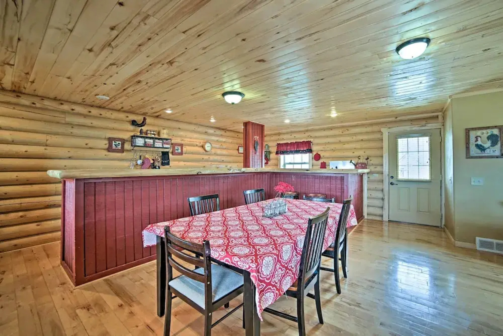 Rustic Cabin Near Palisade State Park w/ Deck!