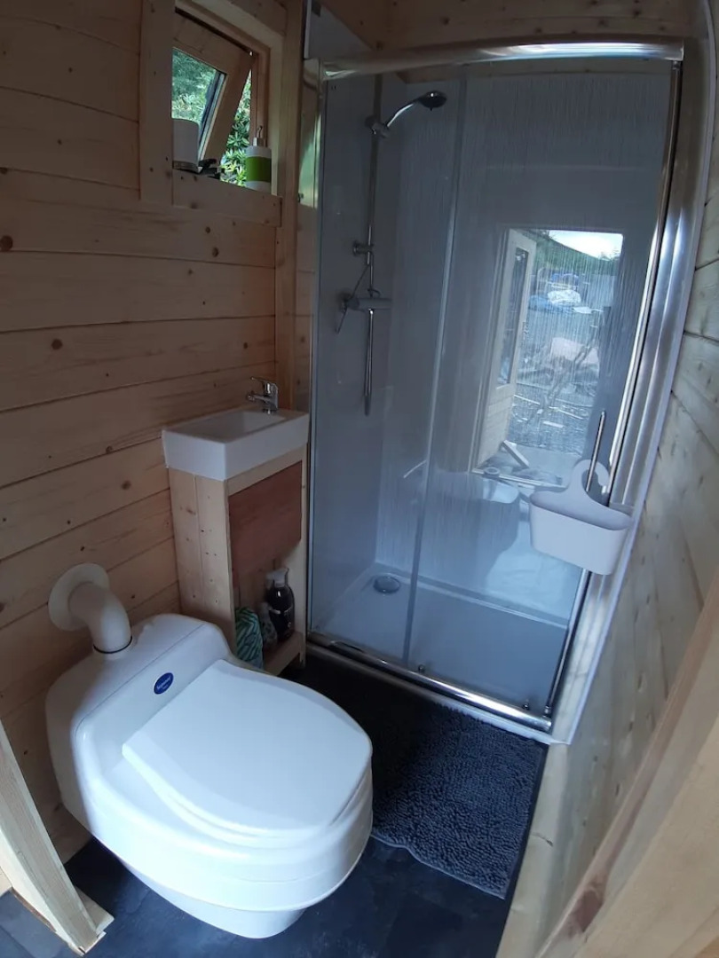 Off Grid 1-bed Cabin, Pets Ok, 20 Mins to Dunoon