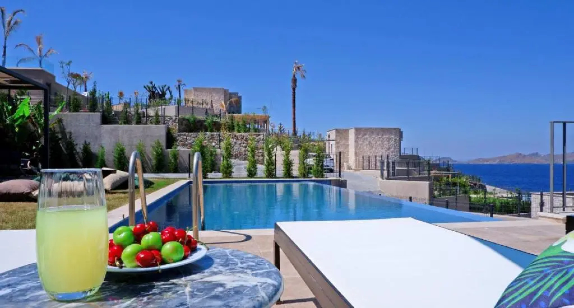 5 Bedroom Luxury Villa With Private Pool and Private Beach in Bodrum-gumusluk 2