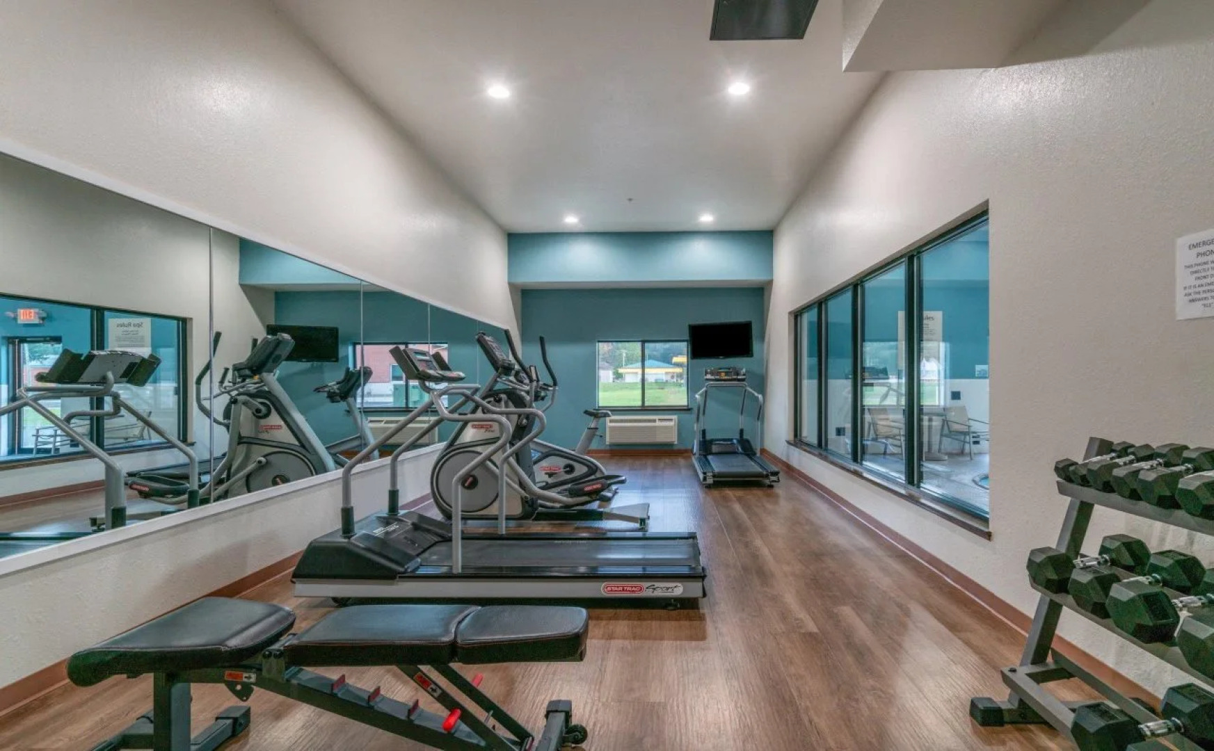 Holiday Inn Express Hotel & Suites ELKINS by IHG