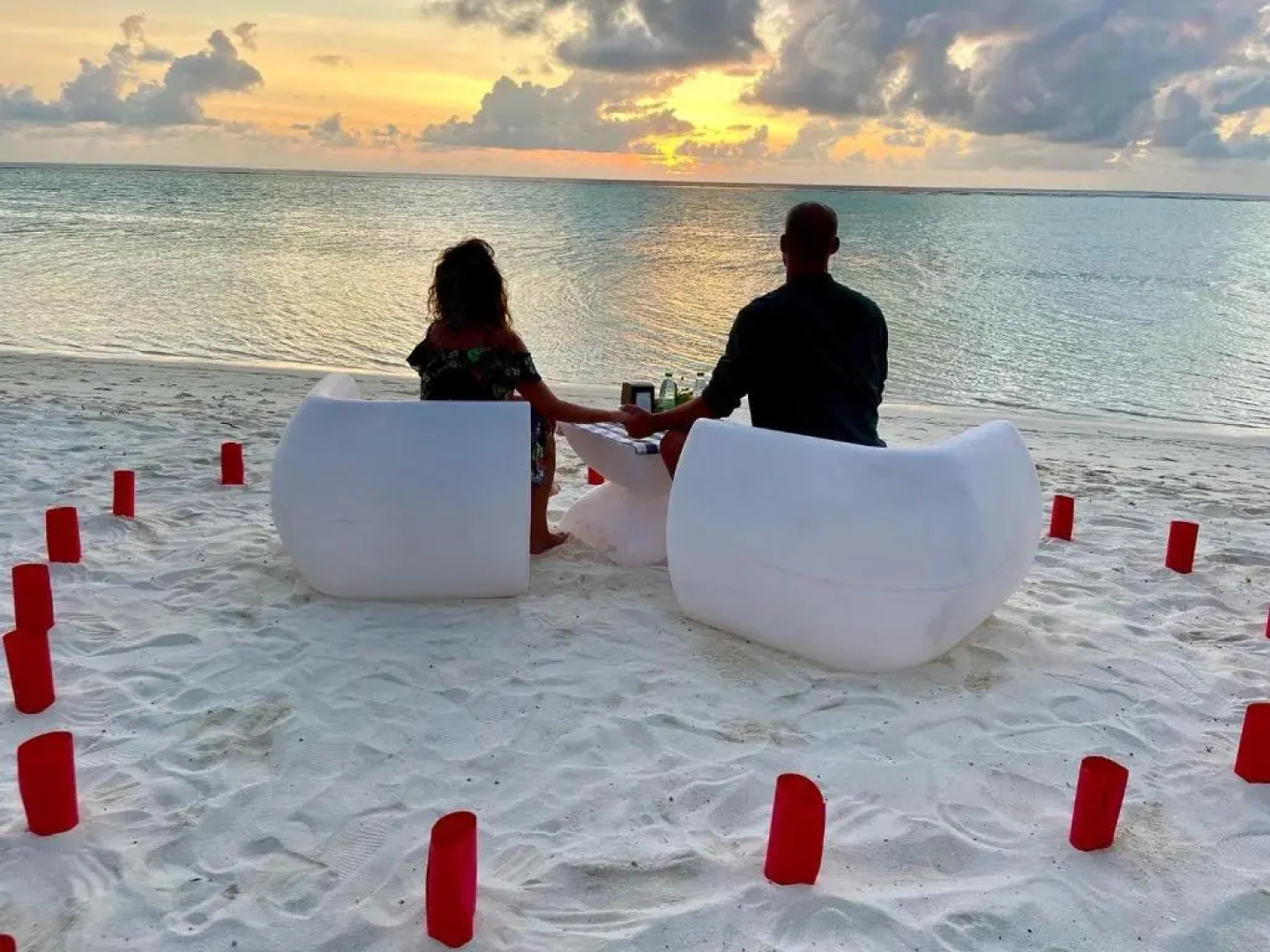 Thoddoo White Sand Inn
