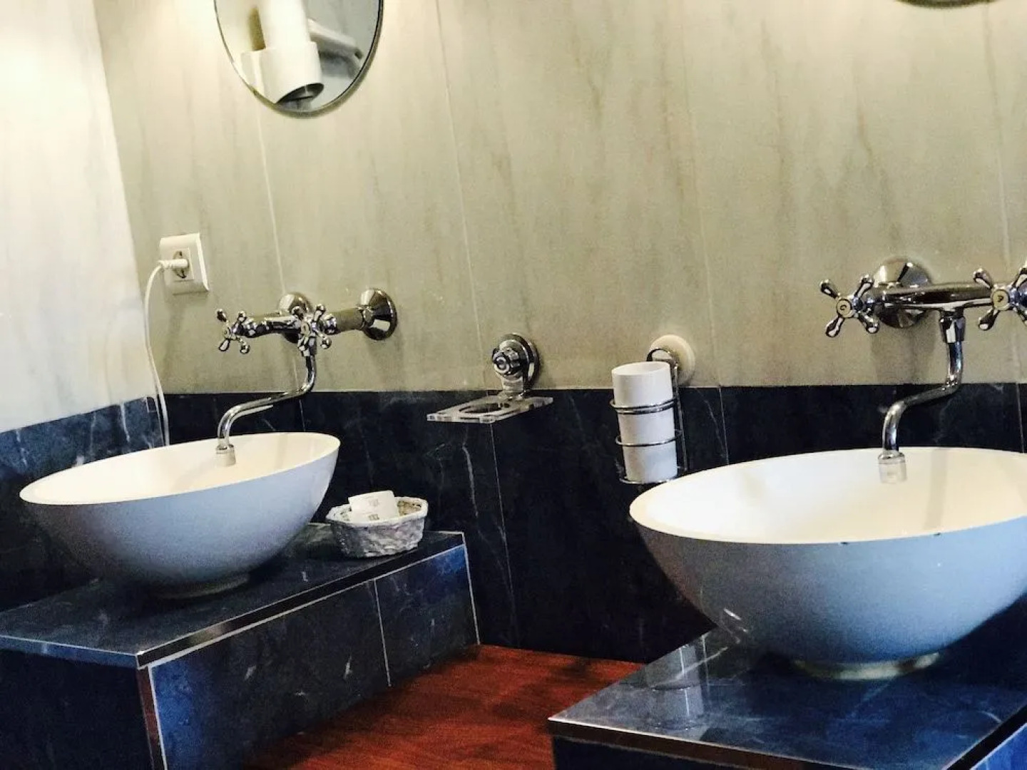 Hôtel Restaurant La Passerelle