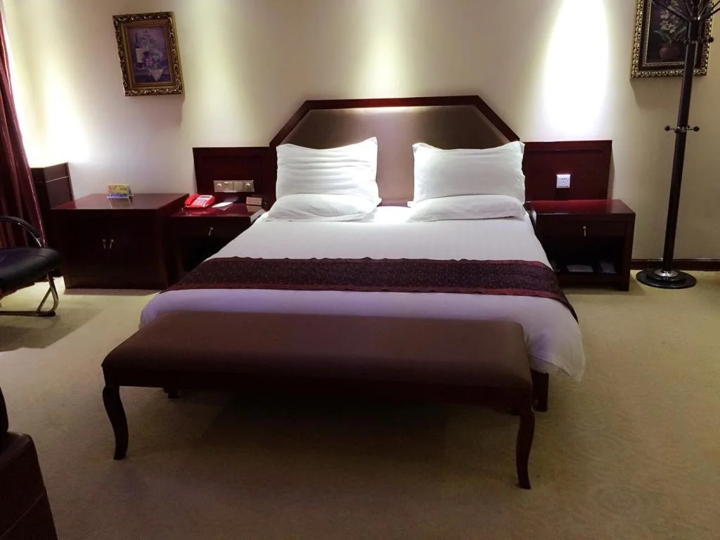 Golmud Love Travel Hostel