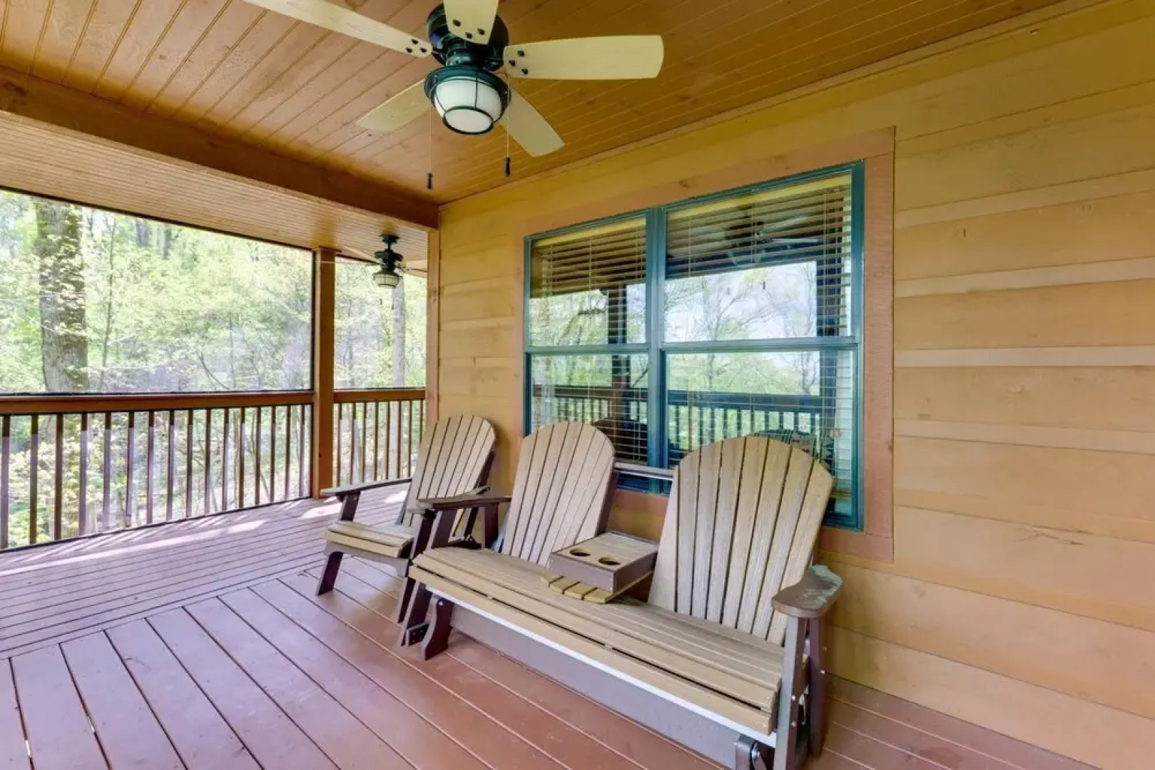 Sage Grass Retreat Wears Valley Cabin w Hot Tub Game Room Wraparound Deck