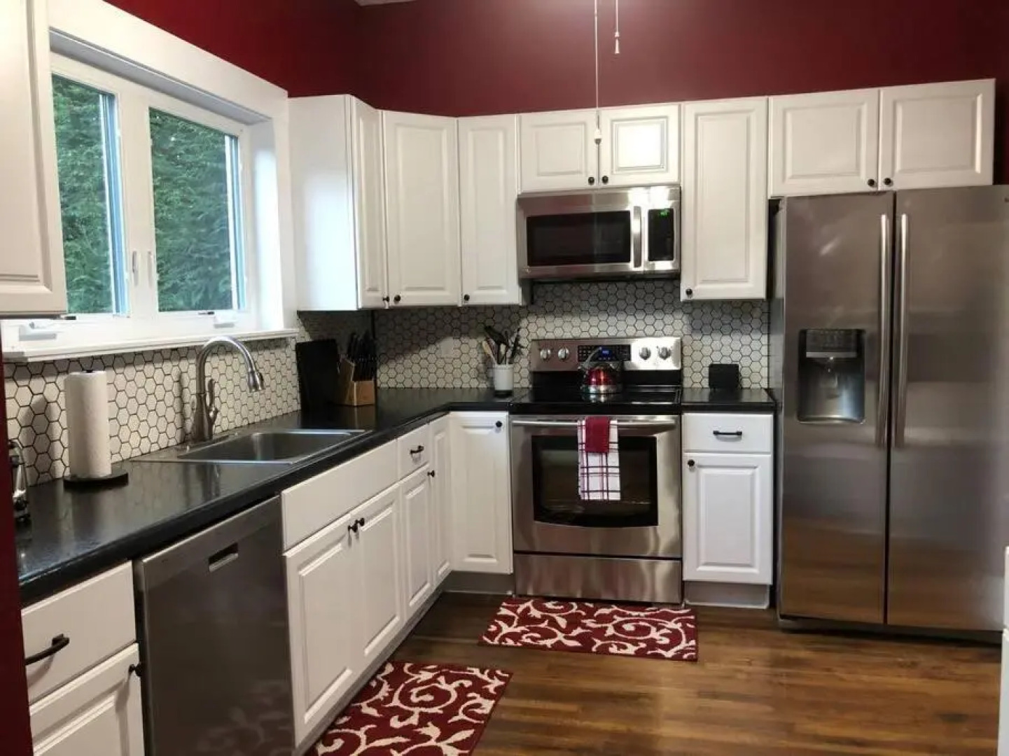 The Farmhouse at Wolfehaven