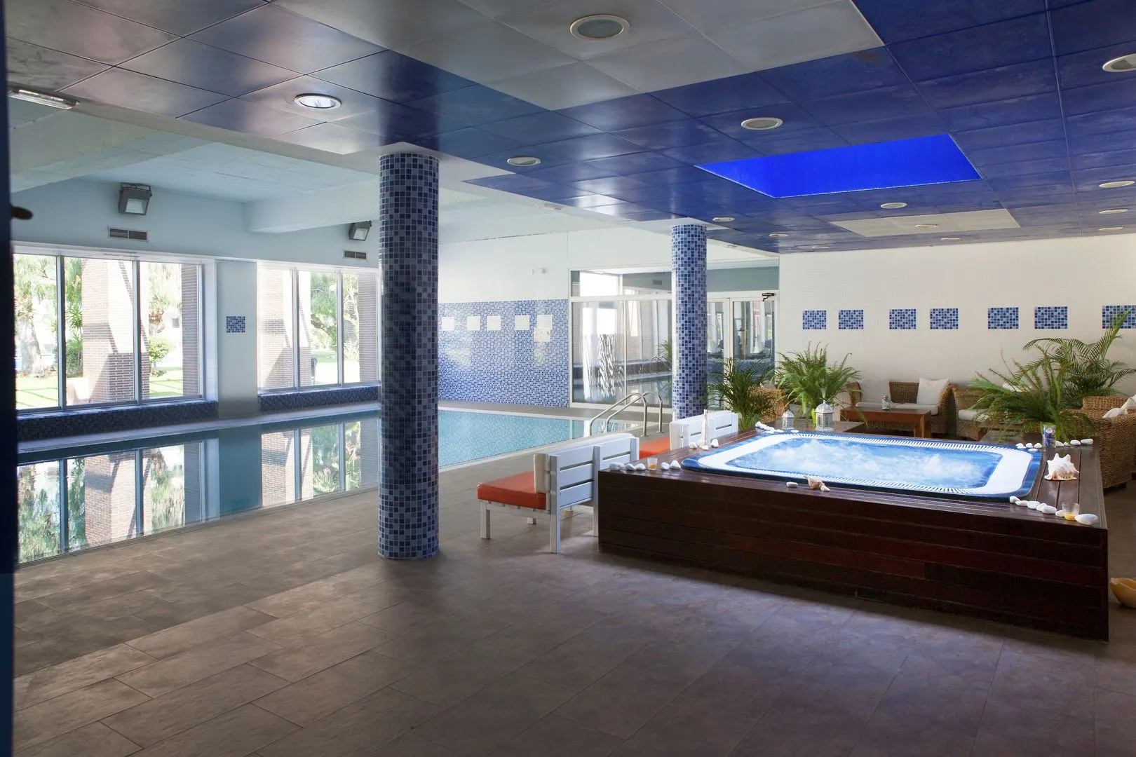 Курортный отель Ibersol Spa Aqquaria