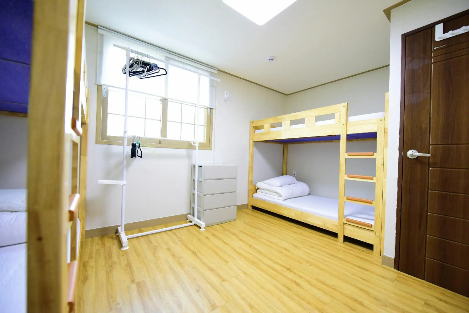 Ganderak Guesthouse - Hostel